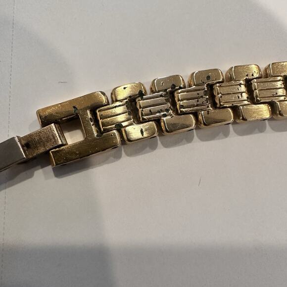 Lot of 2 VTG Citizen Quartz Ladies Watches-Gold Tone*Needs Batteries (Untested) main image 11